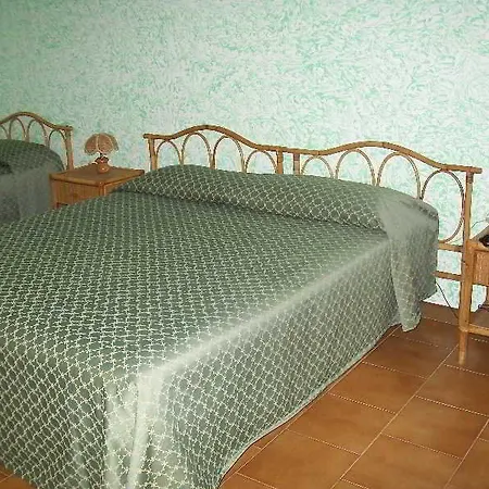Riviera Hotel