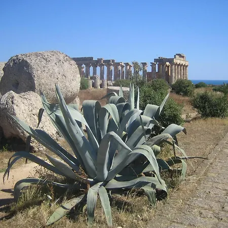 Riviera 3*