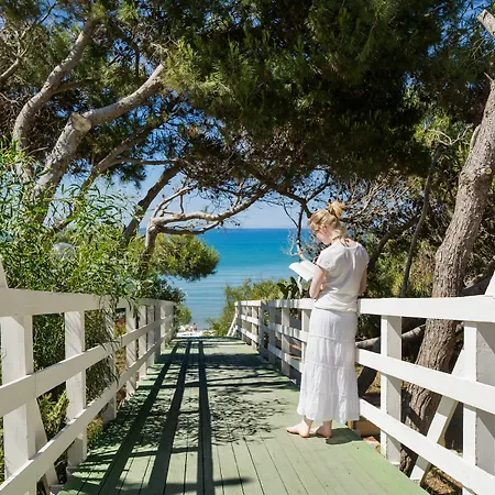 Riviera 3*