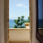 Hotell Riviera 3*