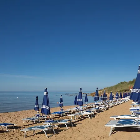 Отель Riviera Маринелла